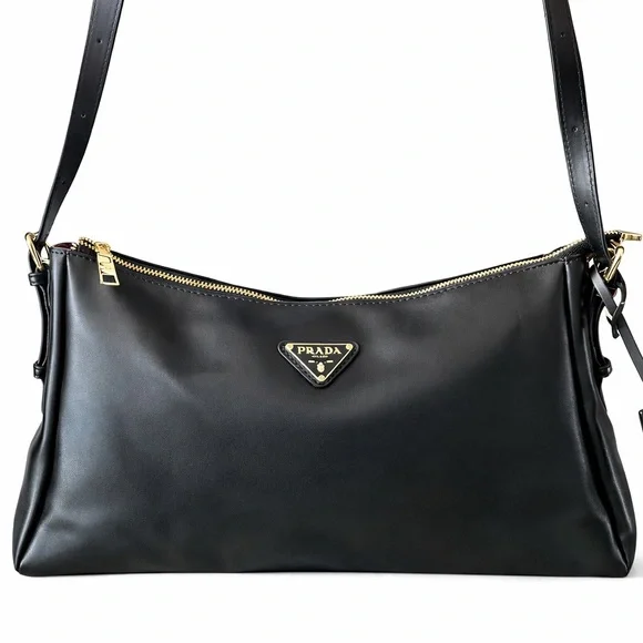 Black Leather Shoulder Bag - Picture 13 of 14